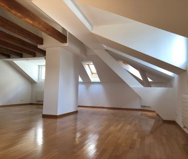 Charmante 3-Zimmer-Dachwohnung zu vermieten - Photo 6