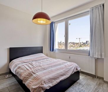 Volledig gerenoveerd appartement - Photo 4