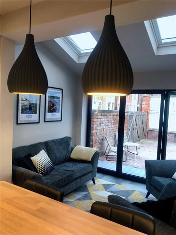 Gladstone Street, Beeston, Nottingham, Nottinghamshire, NG9 - Photo 2