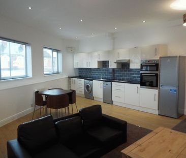 Heeley Road Selly Oak, Birmingham - Photo 1