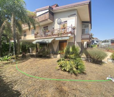 Appartamento in Sant'Agata li Battiati - Photo 1