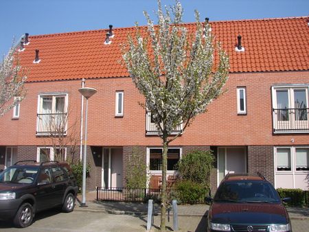 Huis te huur: Fedoralaan 2 2152 DG Nieuw-Vennep - Foto 5