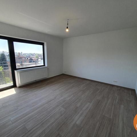 Appartement te huur in Molenbeek-Saint-Jean - Foto 1