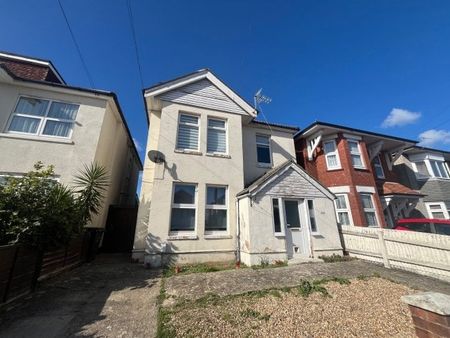 Pine Road, Bournemouth - Photo 2