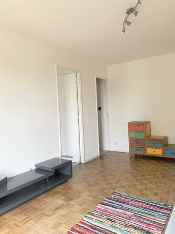 Appartement 1 pièces 30m2 MARSEILLE 12EME 617 euros - Photo 3