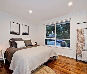 Stylishly low-maintenance living! - Photo 6