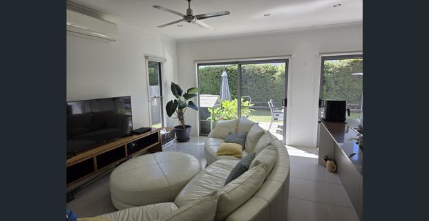 PEREGIAN SPRINGS HOME - Photo 1