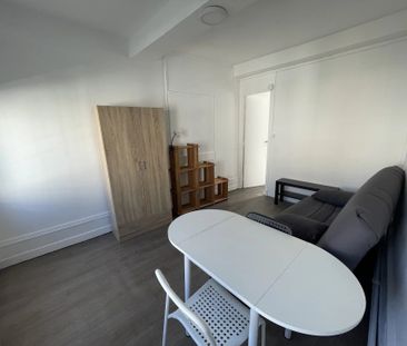 Location Studio 17 m2 à Saint-Quentin - Photo 3