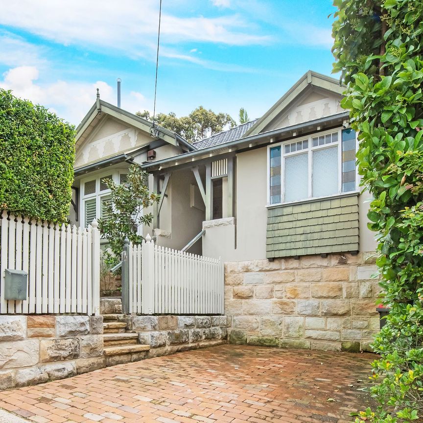 130 Cowles Road, - Photo 1