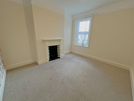 Wimborne Road, Poole, Dorset, BH15, Dorset - Photo 5