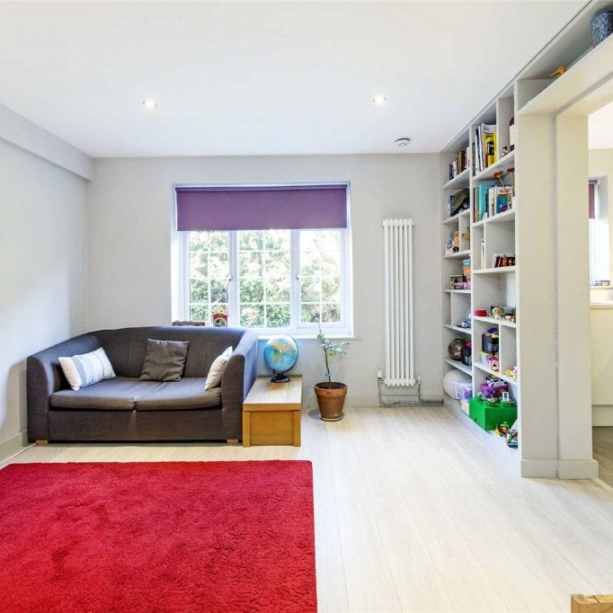 Ashdown Way, London, SW17 - Photo 1