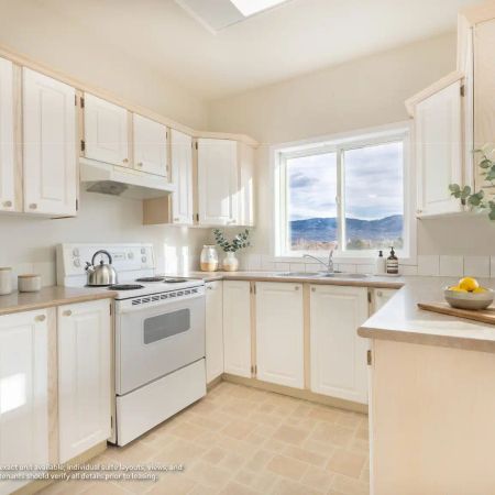 Laurentian Heights — 2 Bed, 2 Bath - Photo 3