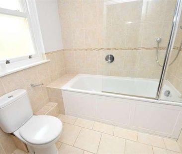 Bedroom Property In Godalming, GU7 - Photo 4