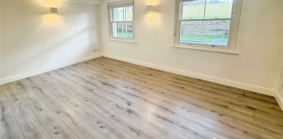 1 bedroom studio to rent Buckingham Place, Brighton, East Sussex, BN1 - Photo 2