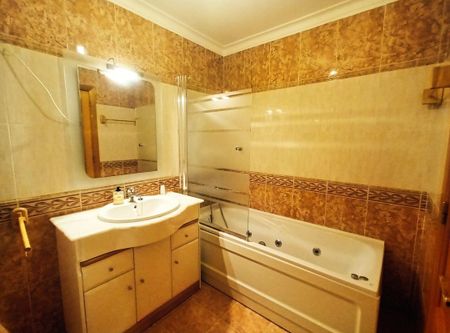 Lisboa, Lisbon 2655 - Photo 2