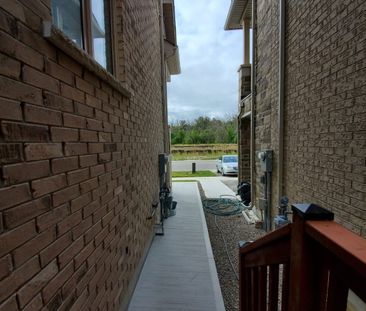 For Lease - 501 Queen Mary Drive Unit# Bsmt, Brampton, Ontario - Photo 3