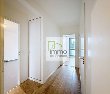 Location Appartement 3 pièces 77m² - Photo 1