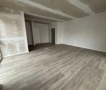 Lichtdurchflutete 3-Zimmer-Wohnung in Burlo - Photo 1