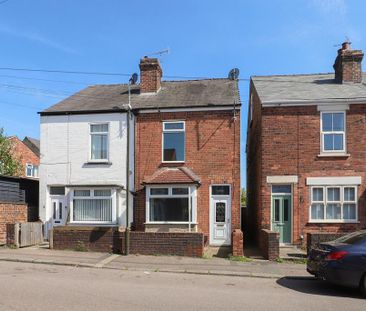 3 bedroom semi-detached house to rent - Photo 3