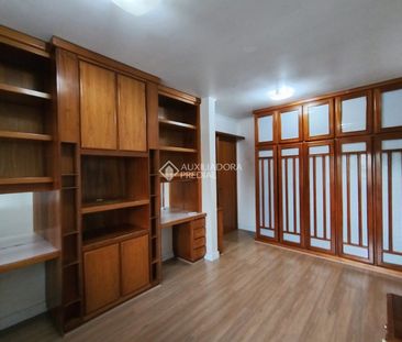 Casa com 5 quartos e 230m² para alugar em Nossa Senhora das Graças,... - Foto 2