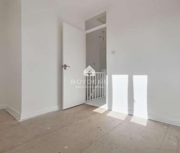 Warley Close, Braintree, CM7 - Photo 2