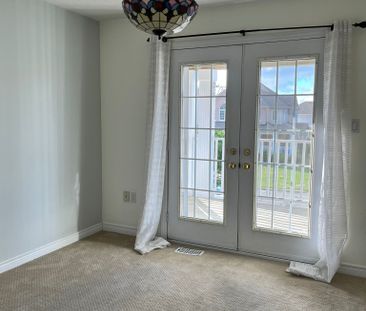 For Lease - 18 Solmar Avenue, Whitby, Ontario - Photo 5