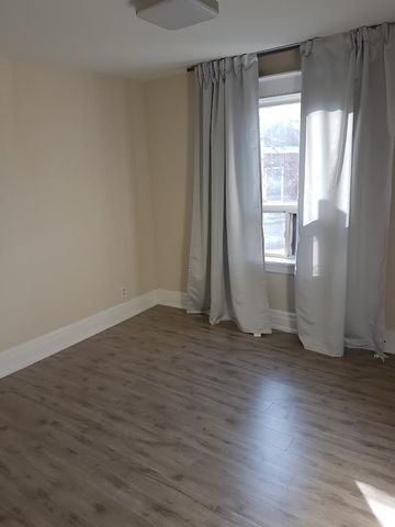 One bedroom apartment for rent Toronto - Photo 3