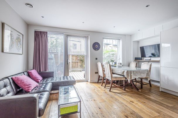 Commerell Street, London, SE10 - Photo 1