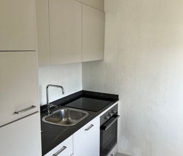 2.5 Zimmer, 2. Stock - Photo 2