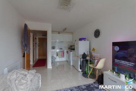 1 bedroom apartment to rent - Photo 2