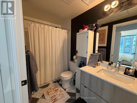 #621 - 330 Richmond Street W – Toronto C01, Ontario - Photo 2