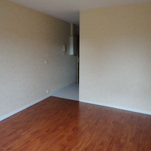 Location Appartement 1 pièce 20m² - Photo 3