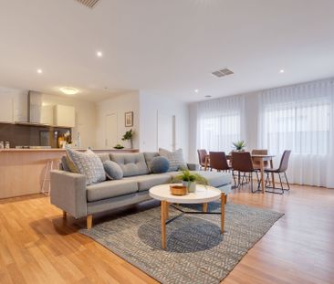 Family Comfort in the Heart of Craigieburn - Photo 3