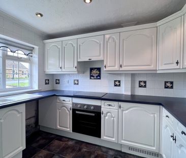 Highgate Close, New Rossington, DN11 - Photo 3