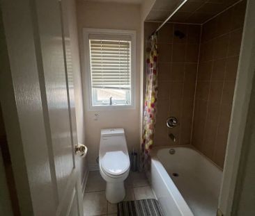 55 RICHGROVE DRIVE - Photo 4