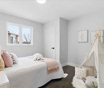 For Lease - 2355 Woodridge Way, Oakville, Ontario - Photo 6