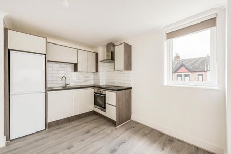 Studio to rent - Photo 4