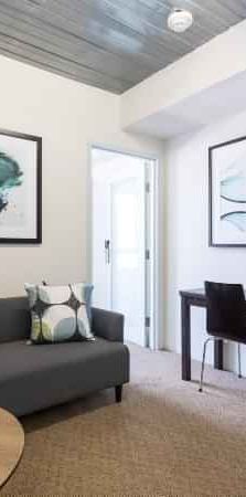 1 Bedroom Apartment - Photo 1