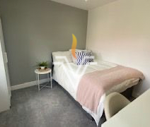 4 bedroom terraced house to rent - Photo 4