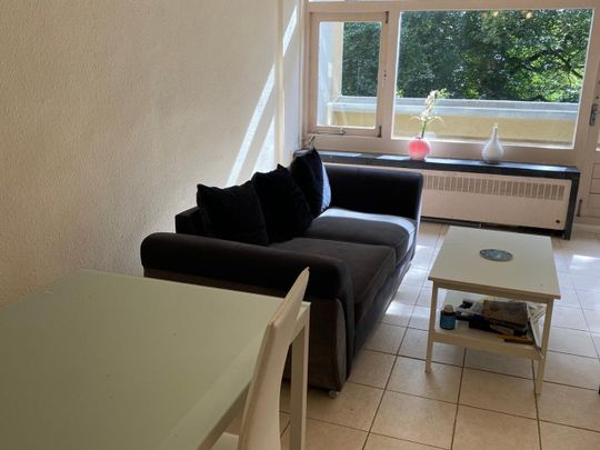 Room in a Shared Flat, Binley House, SW15 - Photo 1