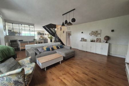 Location Maison 5 pièces 167m² HEDE BAZOUGES 35630 - Photo 3