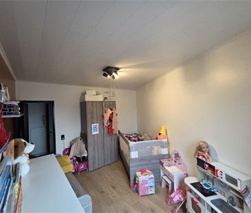 Een mooi afgewerkt appartement op de tweede verdieping in het centr... - Photo 3