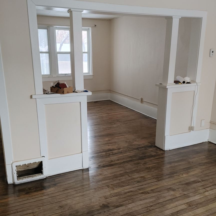 2014 Athol St, Regina - Photo 1