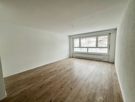Appartement de 5.5 pièces rénové ! - Photo 2