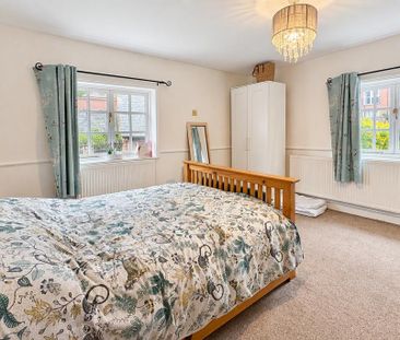 4 bedroom house to rent - Photo 3