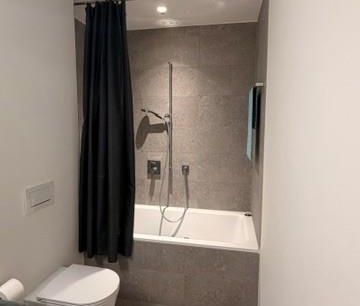 Traumhafte 3.5-Zimmer-Neubauwohnung mit 2 Terrassen & Garagenplatz - Photo 6