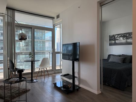 For Lease - 45 Charles Street Unit# 3505, Toronto, Ontario - Photo 3