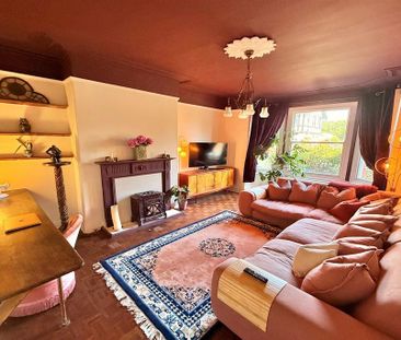 4 bedroom semi-detached house to rent - Photo 3