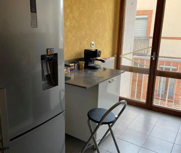 Appartement à louer 2 pièces 42m² - Photo 2