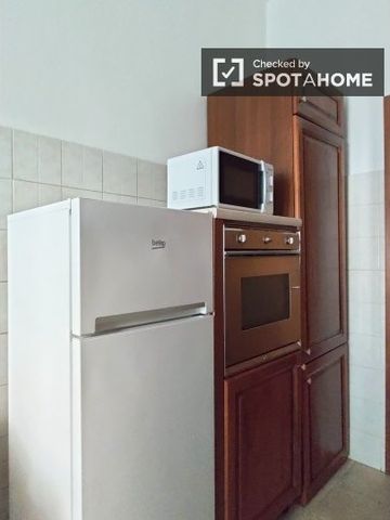 milan, Lombardy 20122 - Photo 4